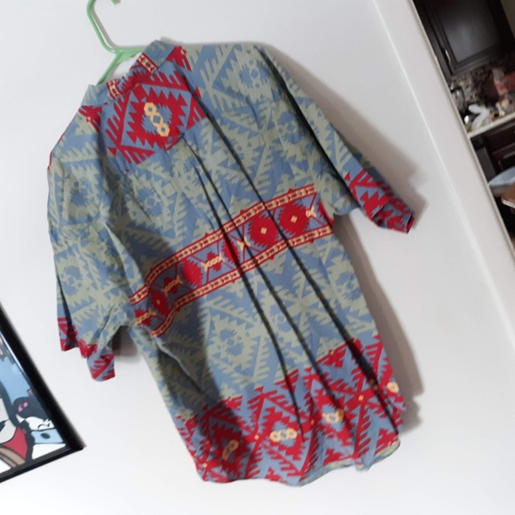 Graphite Mens Size Large Tribal Print Button Down - Picture 4 of 6